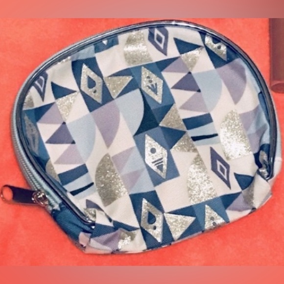 Disney Other - Disney Frozen Geometric Cosmetics Bag NEW NO TAGS